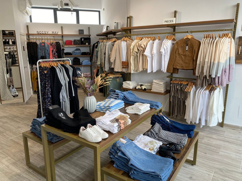 ¿Cómo mejora nuestro software la gestión de una tienda de ropa?